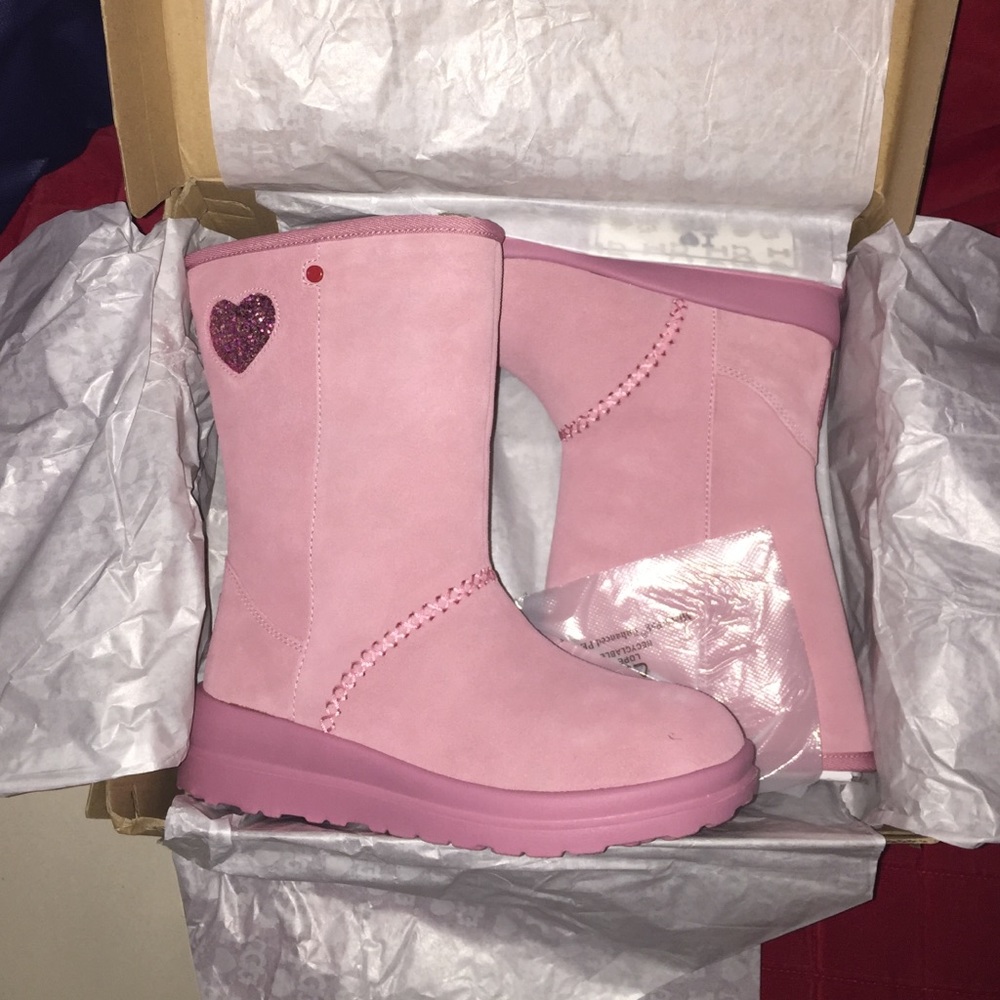 I ❤️UGG *ONE DAY SALE*